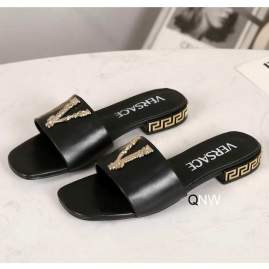 Picture of Versace Slippers _SKUVersacecoloursz35-40NW030154